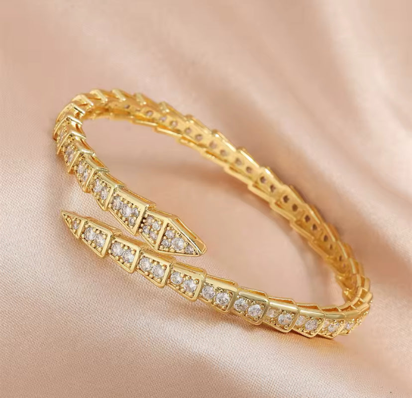 Sparkly Diamanté Snake Style Bracelet and Ring Set