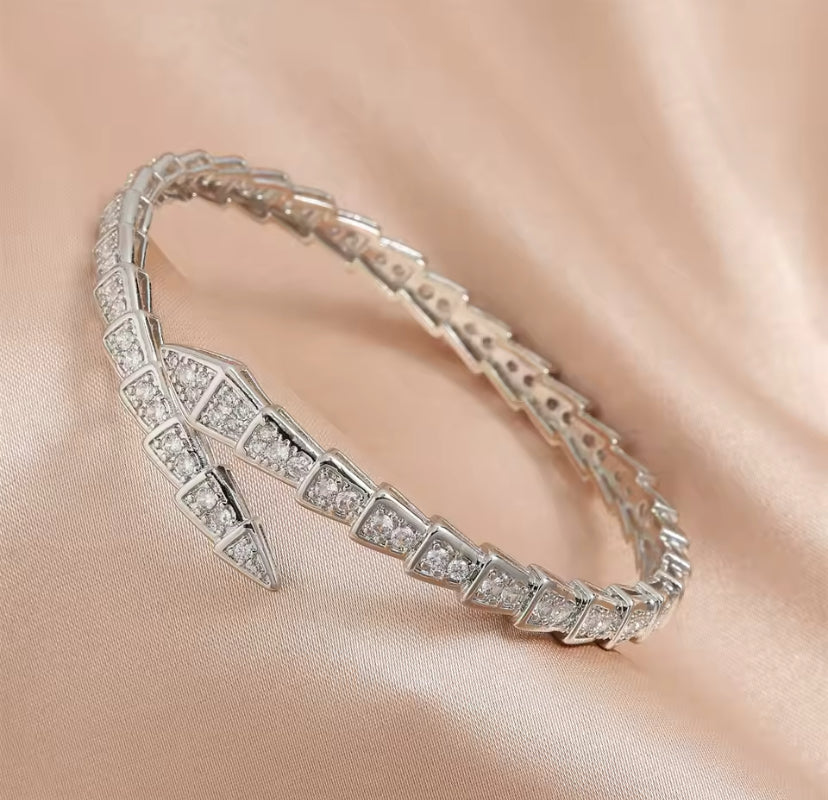 Sparkly Diamanté Snake Style Bracelet and Ring Set