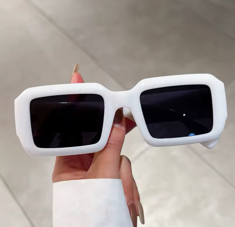 Square Frame Tinted Sunglasses