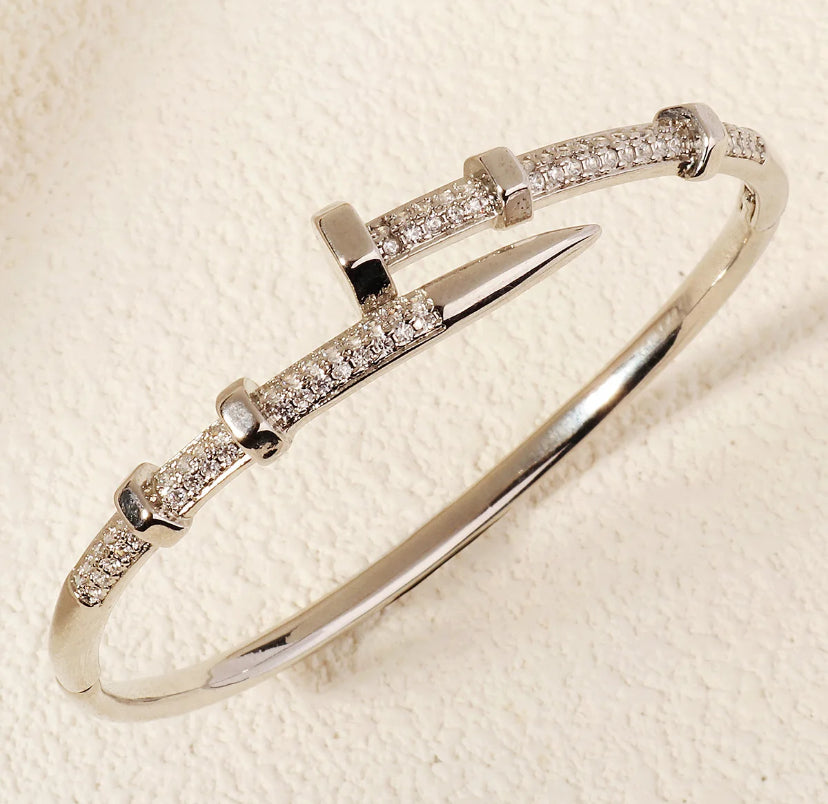 Sparkly Nail Style Bracelet Bangle