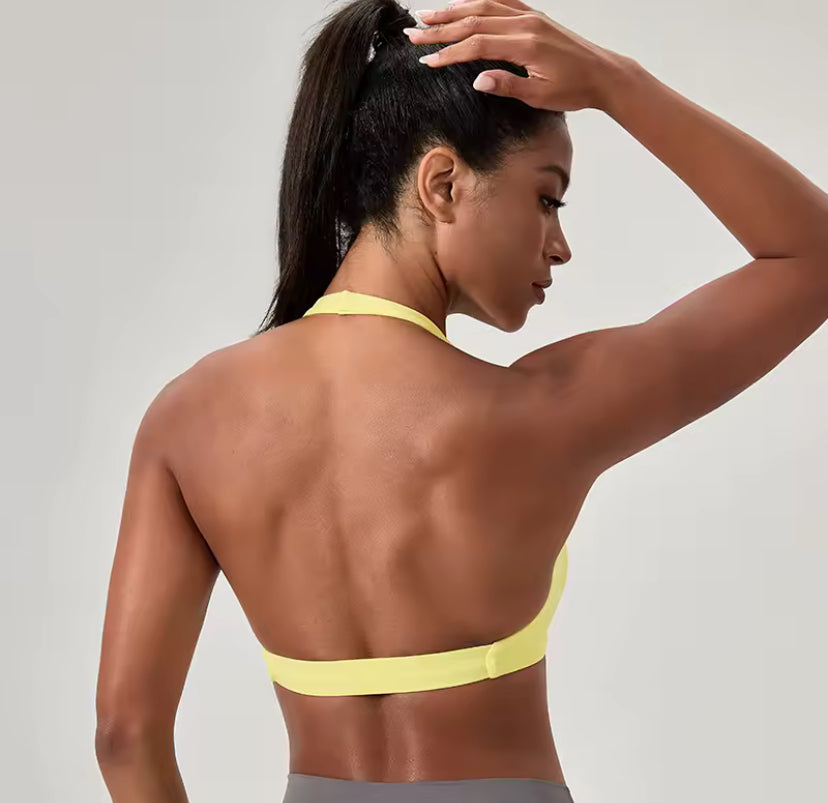 Twist Front Halter Gym Sports Bra