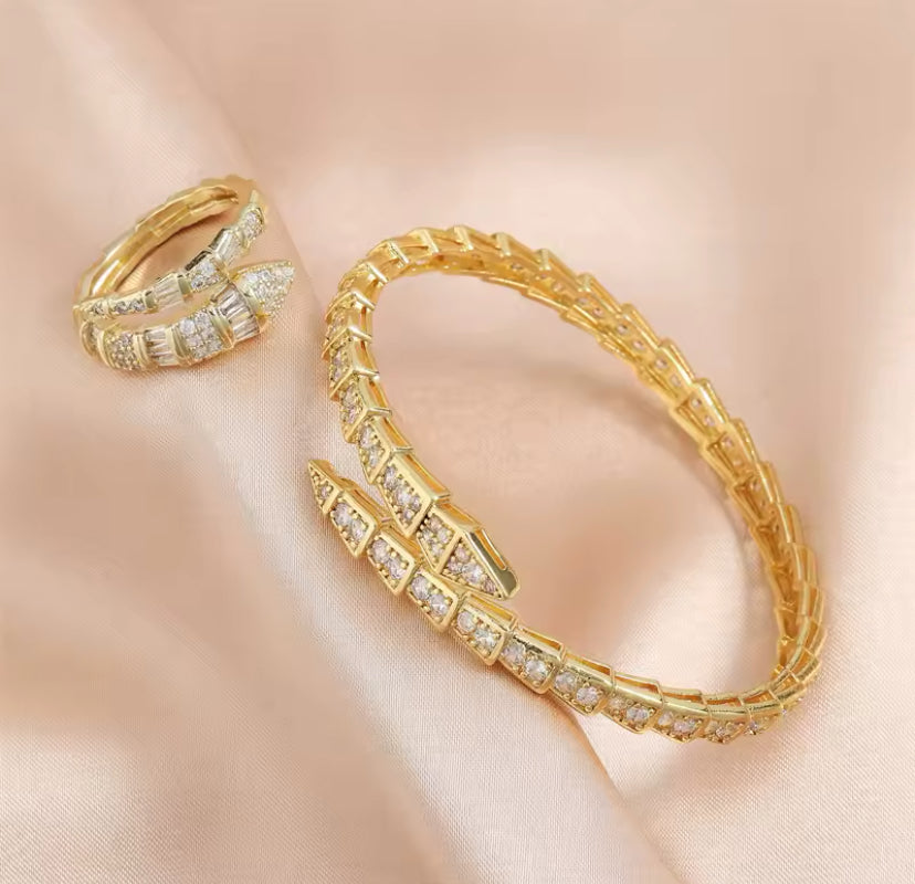 Sparkly Diamanté Snake Style Bracelet and Ring Set