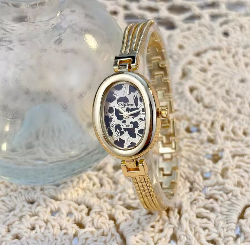 Oval Chain Strap Watch
