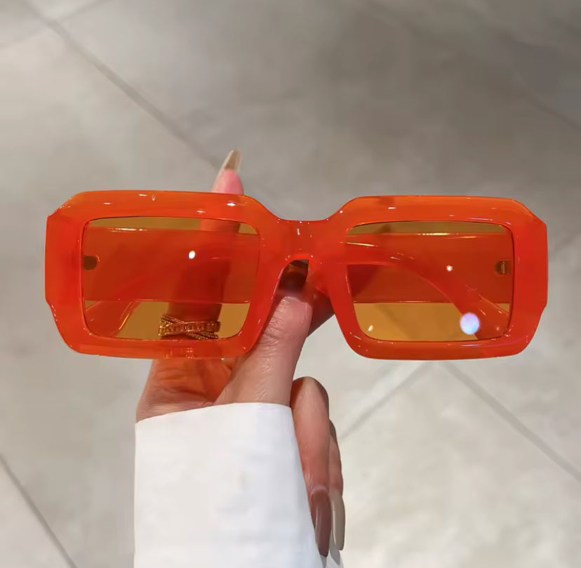 Square Frame Tinted Sunglasses