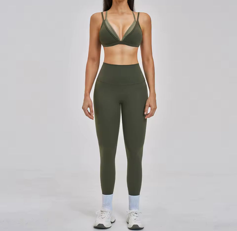 Double-Look Bralet Gym Set