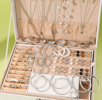 86pcs Mixed Jewellery Set