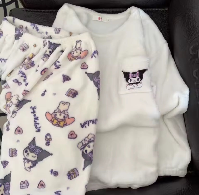 Hello Kitty Pyjama Set