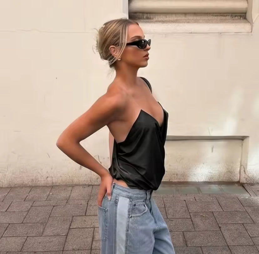 Hanging Invisible Strap V-Neck Top