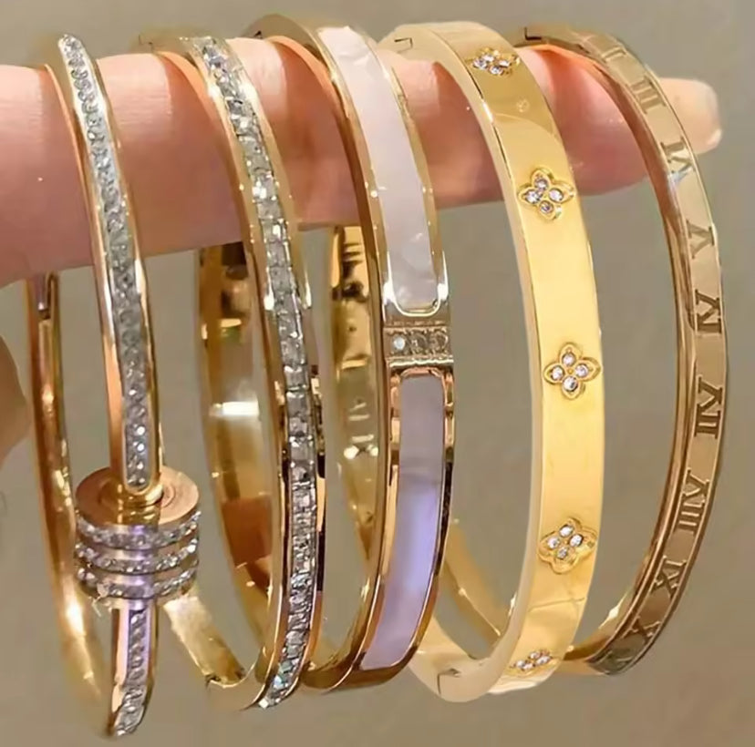 5pcs Stackable Bangle Bracelet Set