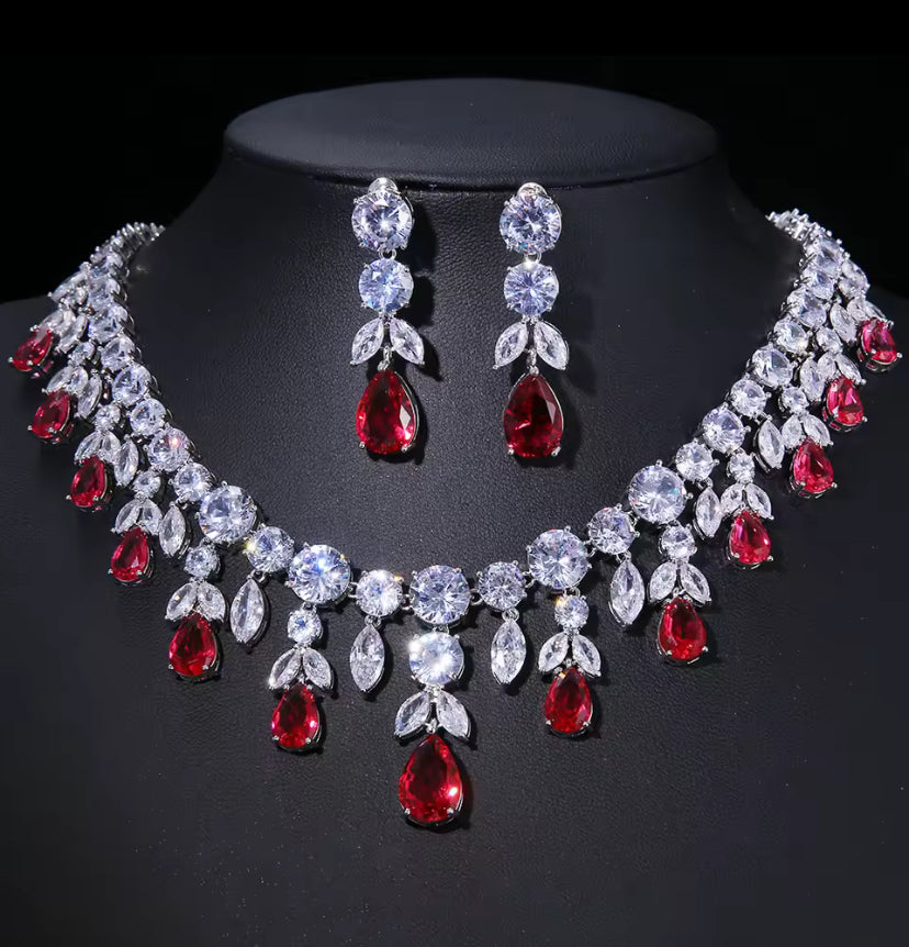 Sparkly Drop Necklace & Earrings Set