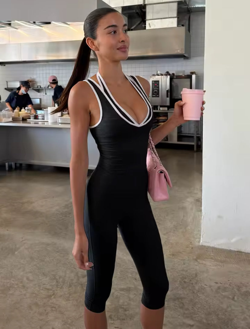 Double-Look Capri Gym Set