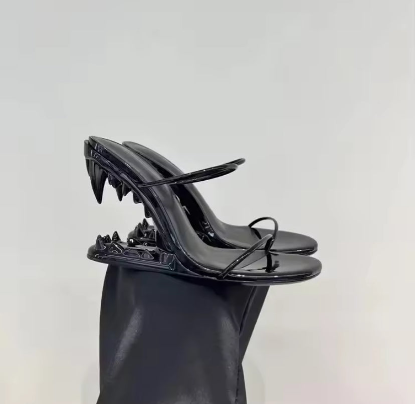Vampire Teeth Metallic Heels