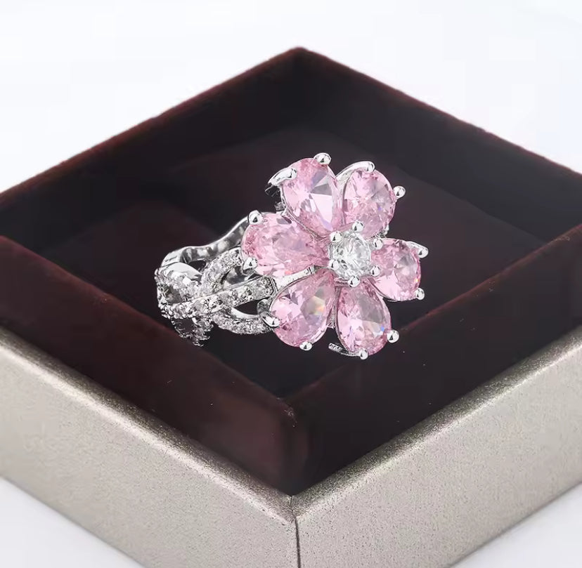 Flower Crystal Ring