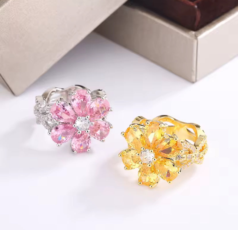 Flower Crystal Ring