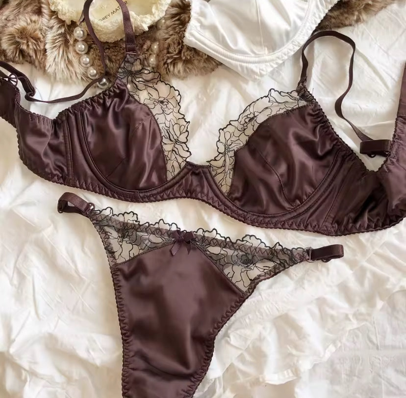 Satin Floral Embroidered Detail Underwear Set