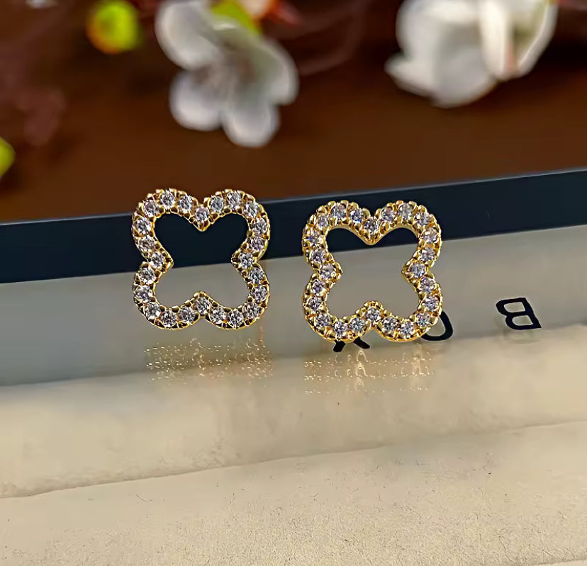 Diamanté Clover Earrings