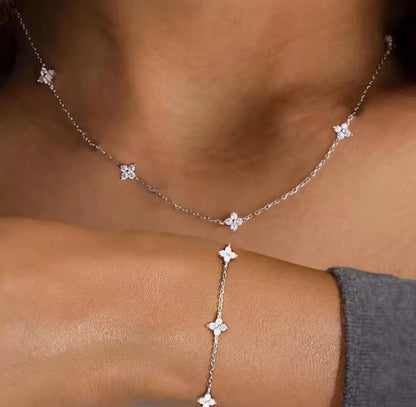 LuxeBloom Jewellery Set