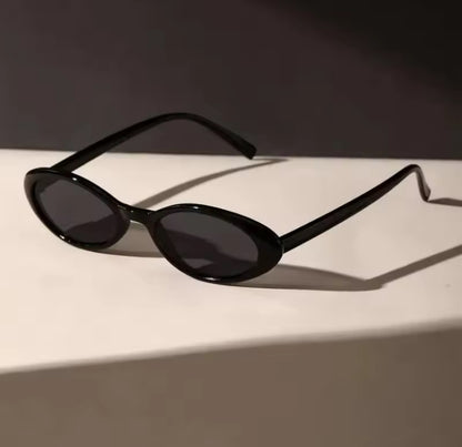 Chic Oval Sunglasses