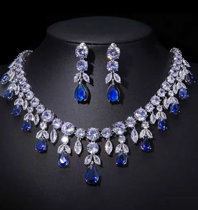 Sparkly Drop Necklace & Earrings Set