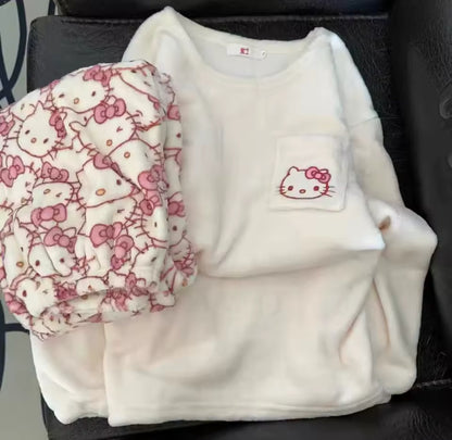 Hello Kitty Pyjama Set