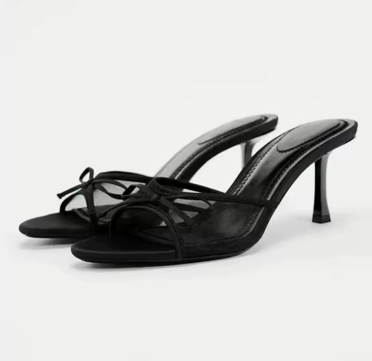 Mesh Bow Kitten Heel