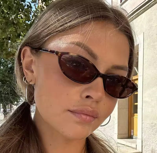 Chic Oval Sunglasses