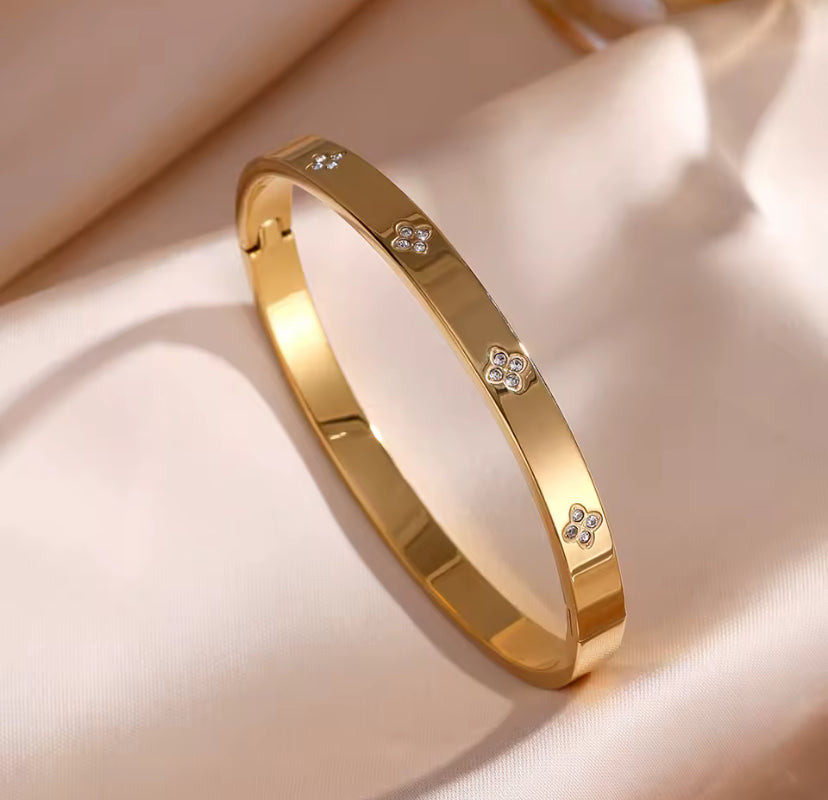 5pcs Stackable Bangle Bracelet Set