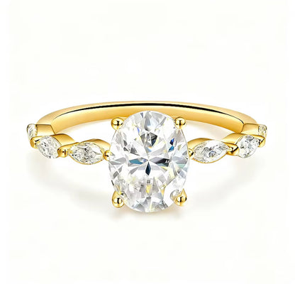 Oval Cut Moissanite Ring